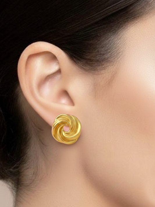 Plumvera Sparkle Glow Minimal Earring