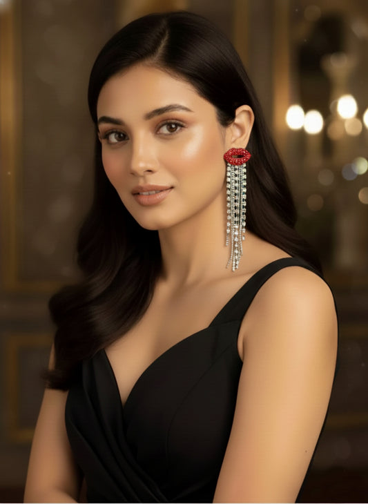 Plumvera Pout & Strings Earrings