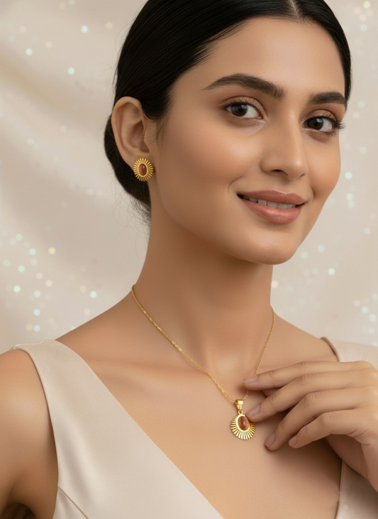 Plumvera Seashell Elegance Necklace