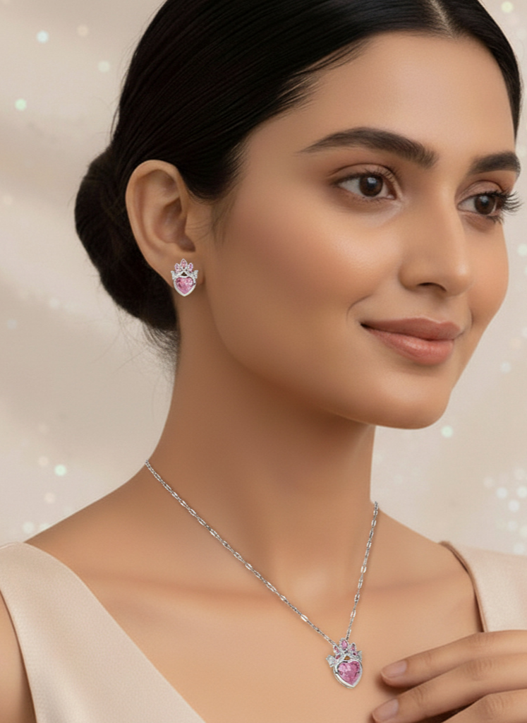 Plumvera World Love's Royalty Neckpiece