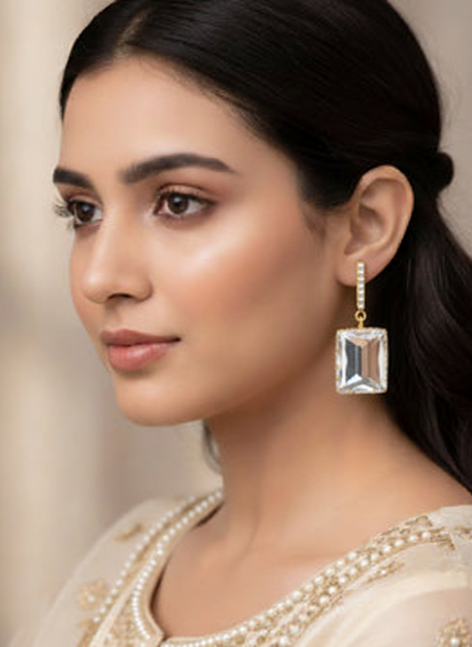 Plumvera World Vanilla Sparkle Earrings