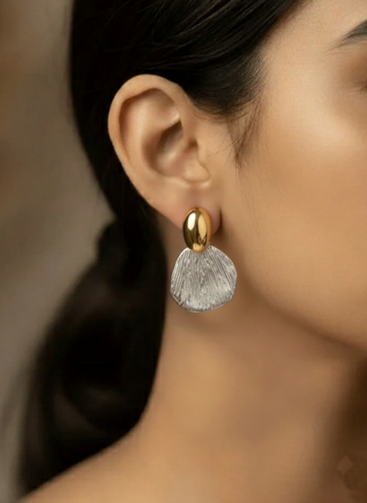 Plumvera World Gilded Ripple Earrings